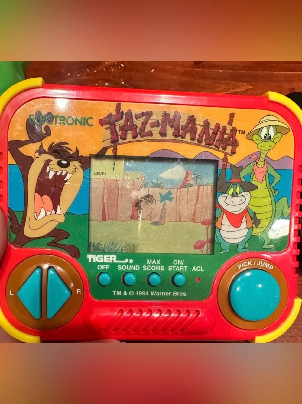 Vintage Tiger Electronic Tazmanian Devil Handheld Game 1994